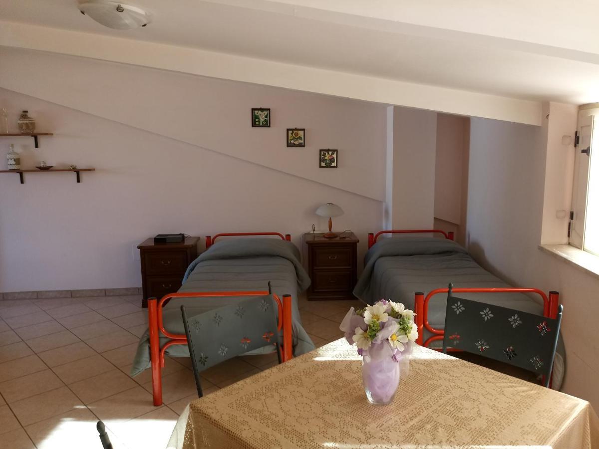 קאסרטה B&B Mansarda מראה חיצוני תמונה