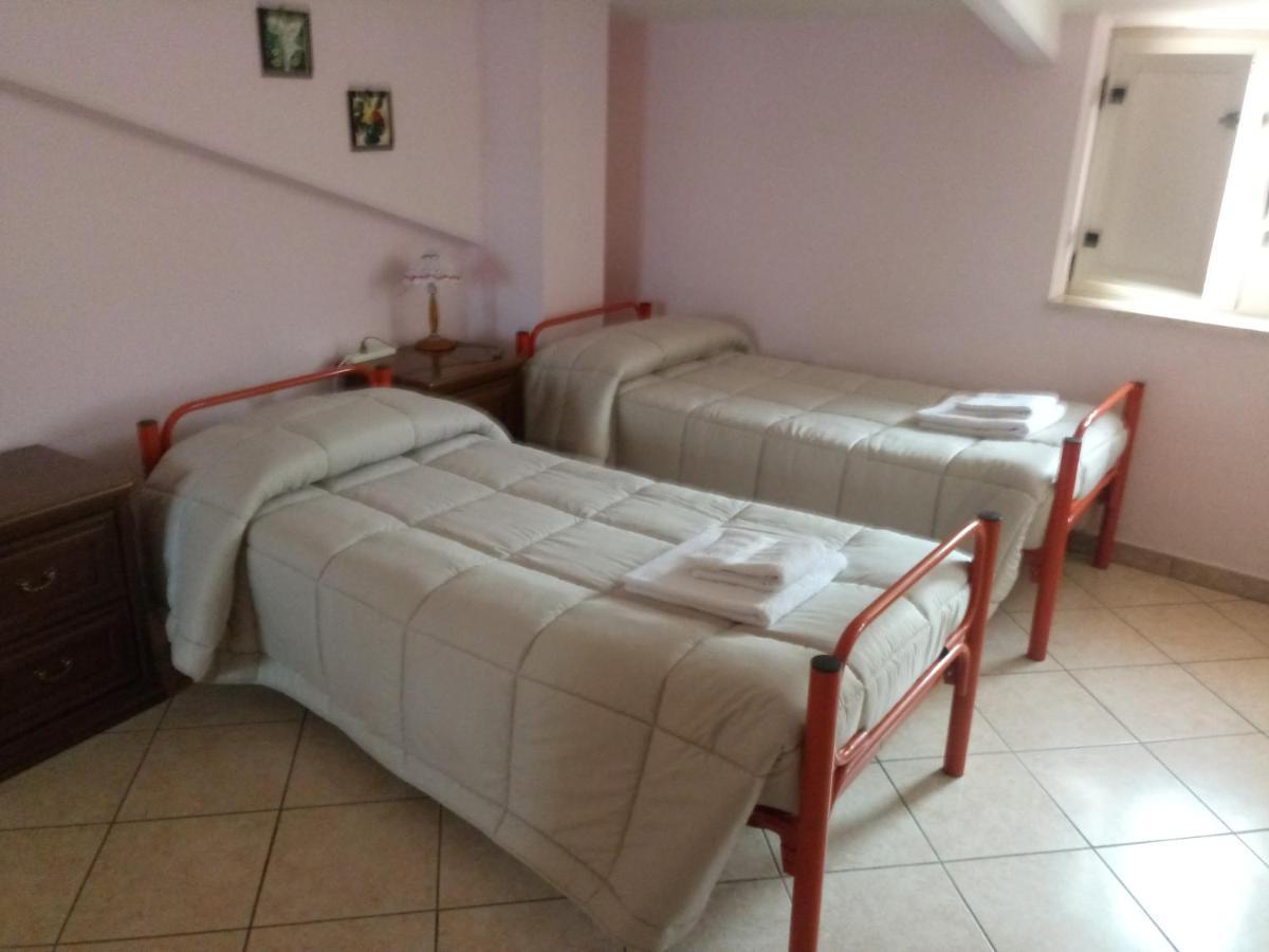 קאסרטה B&B Mansarda מראה חיצוני תמונה